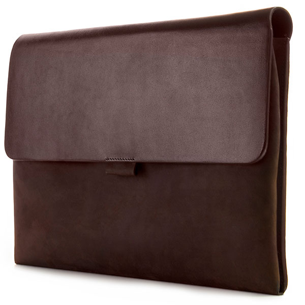 عکس کیف چرمی وریا مناسب برای مک بوک 13 اینچ (قهوه ای شکلاتی)، عکس VORYA Retina Leather Portfolio 13" Chocolate Brown